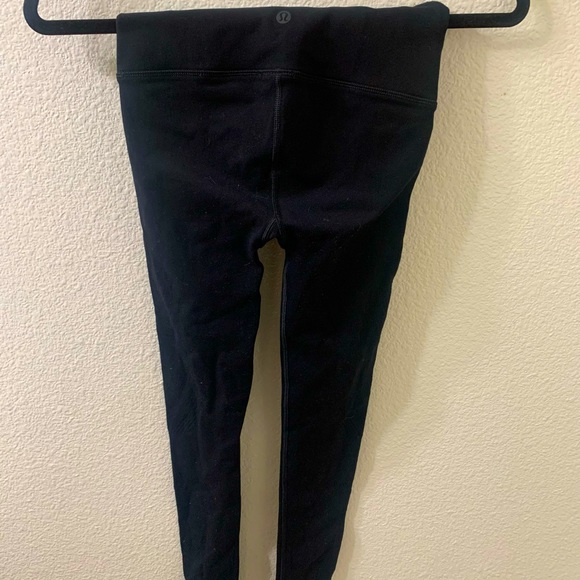 Lululemon black leggings - Picture 4 of 4